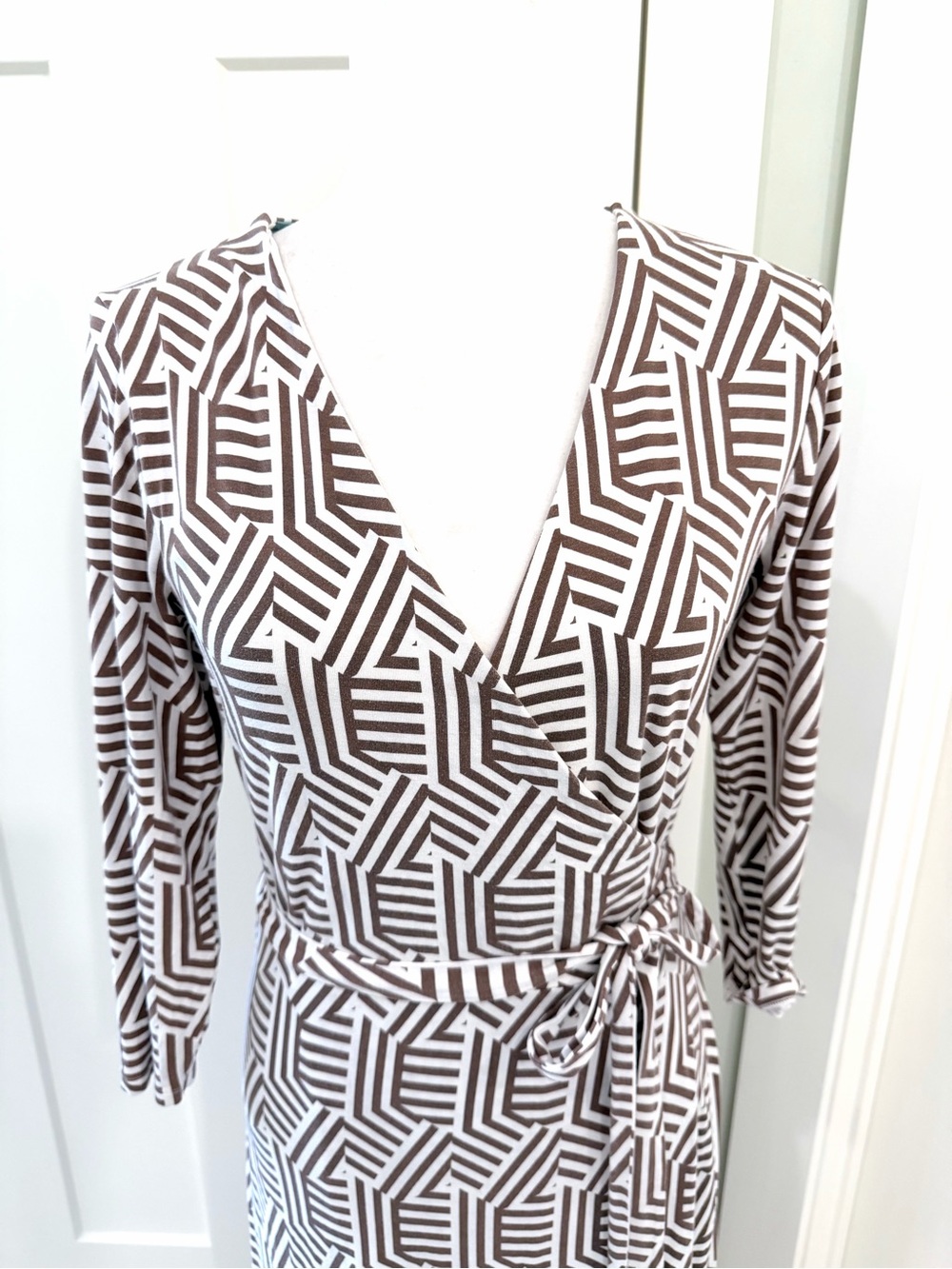 Boden Wrap Maxi Dress - Picture 2 of 8